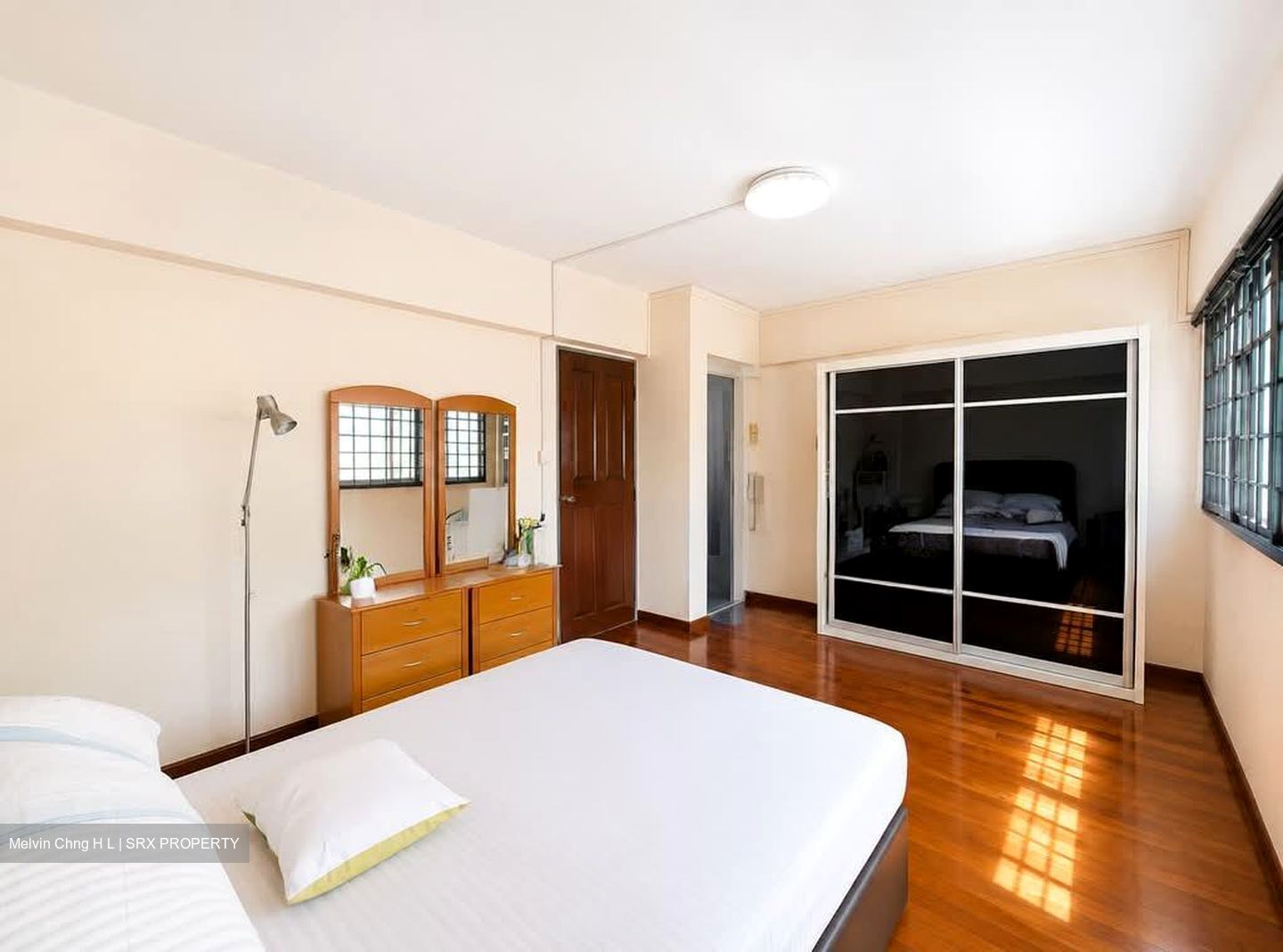 Blk 712 Hougang Avenue 2 (Hougang), HDB Executive #599190111